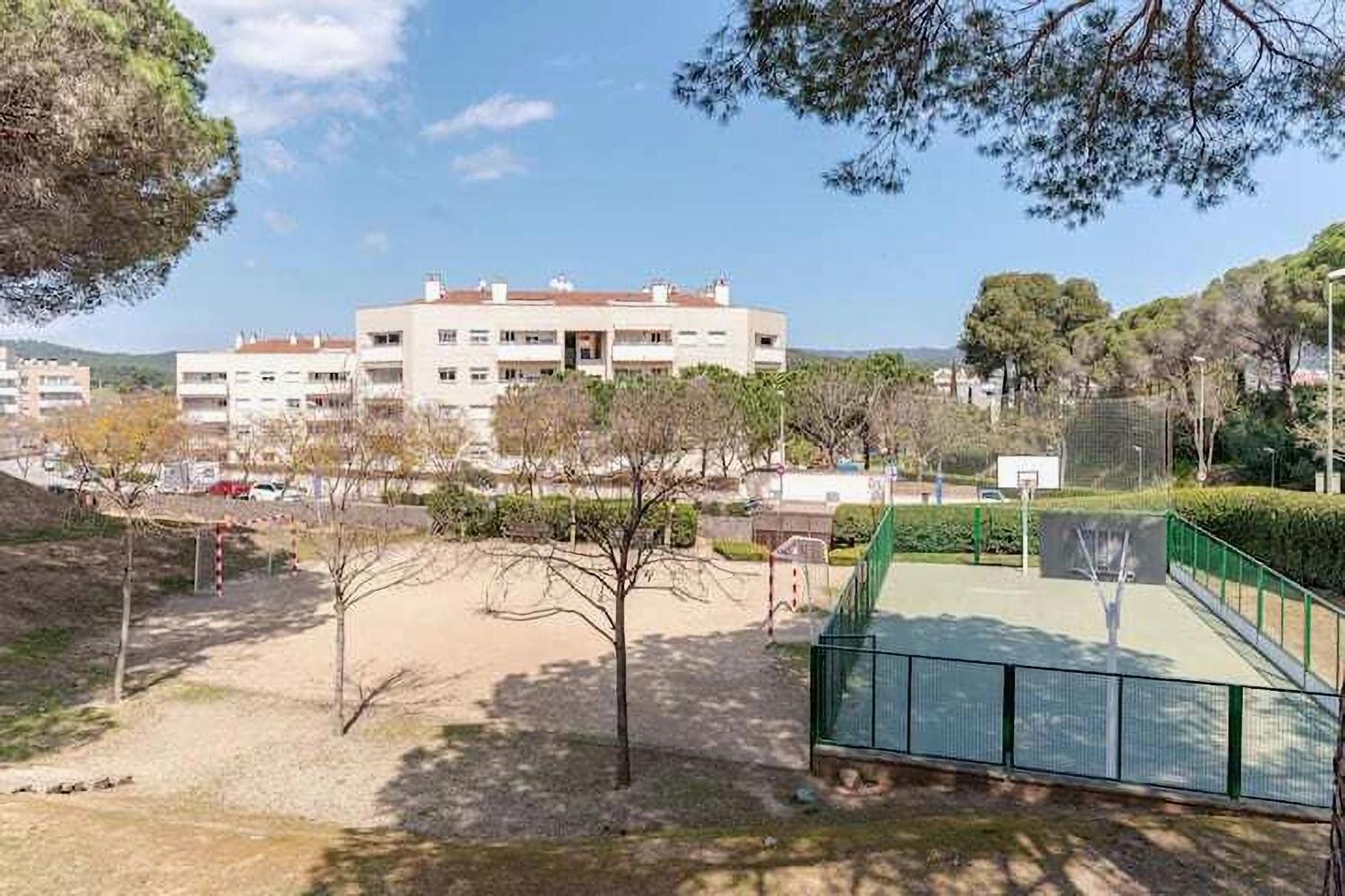 Pretty Garden Apartment Next To A Charming Beach Lloret de Mar Exterior photo