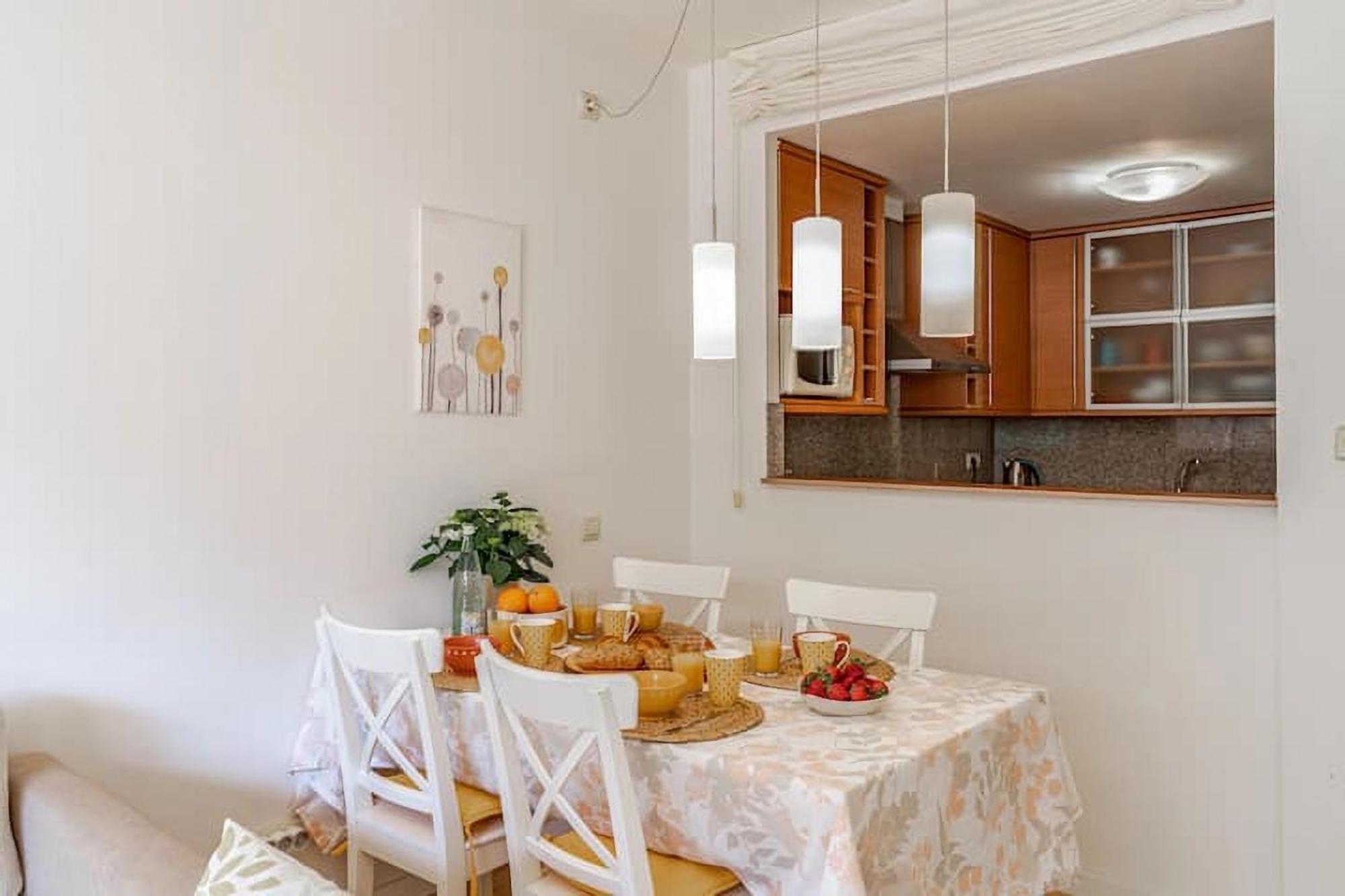 Pretty Garden Apartment Next To A Charming Beach Lloret de Mar Exterior photo